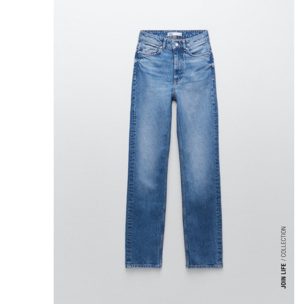 ZARA SUPER HIGH RISE STRAIGHT JEANS (NWT)